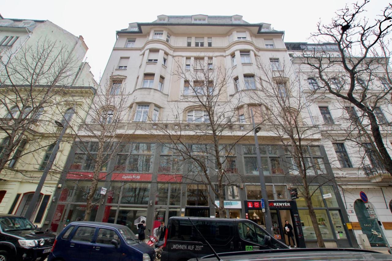 Standard Apartment By Hi5 - Kecskemeti Street Suite Budapest Kültér fotó