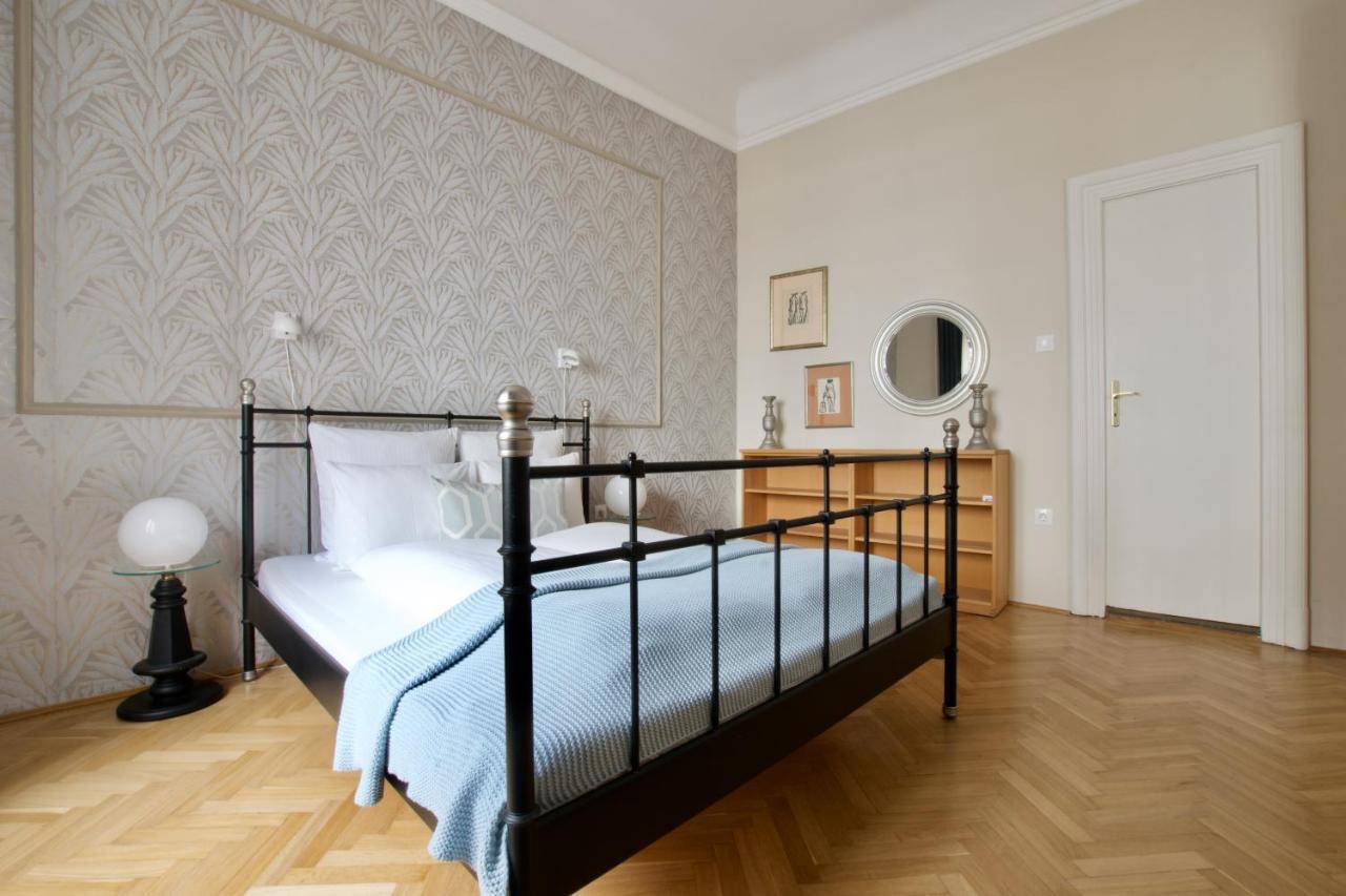 Standard Apartment By Hi5 - Kecskemeti Street Suite Budapest Kültér fotó
