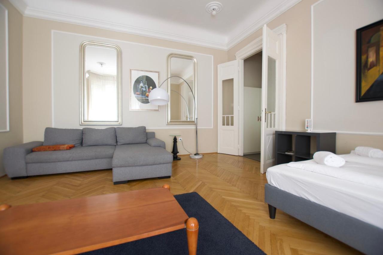 Standard Apartment By Hi5 - Kecskemeti Street Suite Budapest Kültér fotó