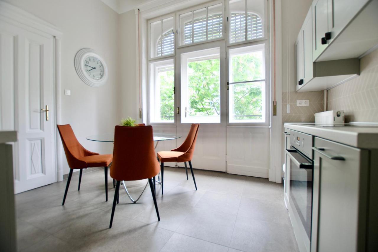 Standard Apartment By Hi5 - Kecskemeti Street Suite Budapest Kültér fotó